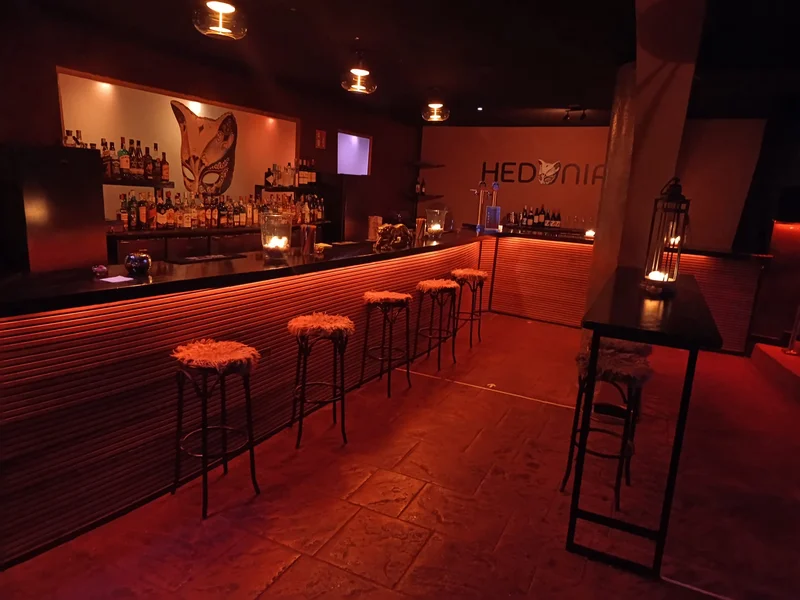 Hlavní bar